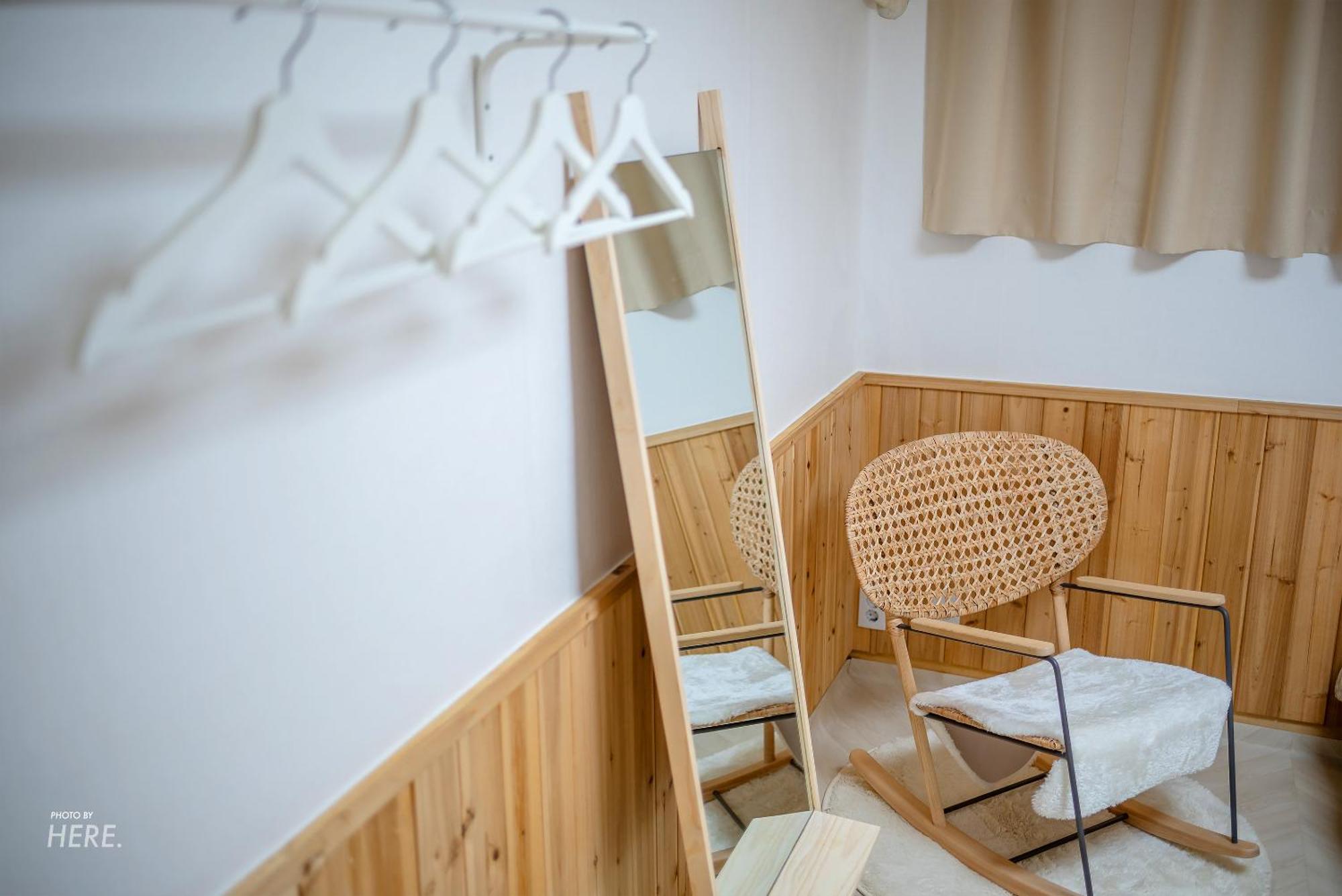 Seeu House Hongdae Seoul Rum bild