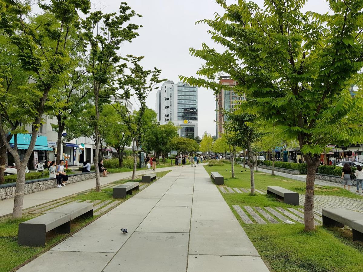 Seeu House Hongdae Seoul Exteriör bild