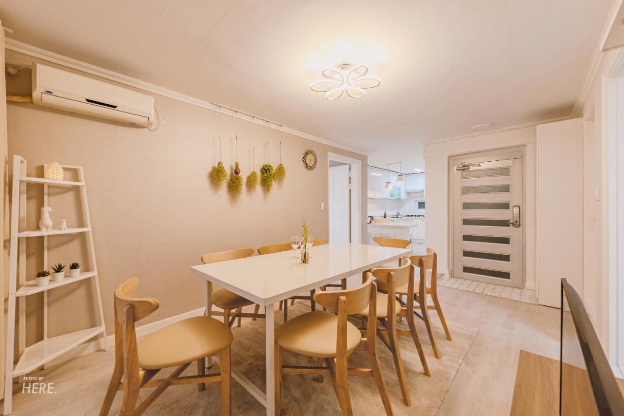 Seeu House Hongdae Seoul Exteriör bild