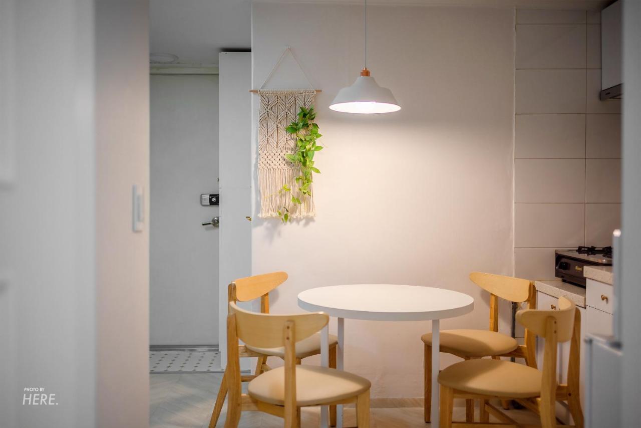 Seeu House Hongdae Seoul Exteriör bild